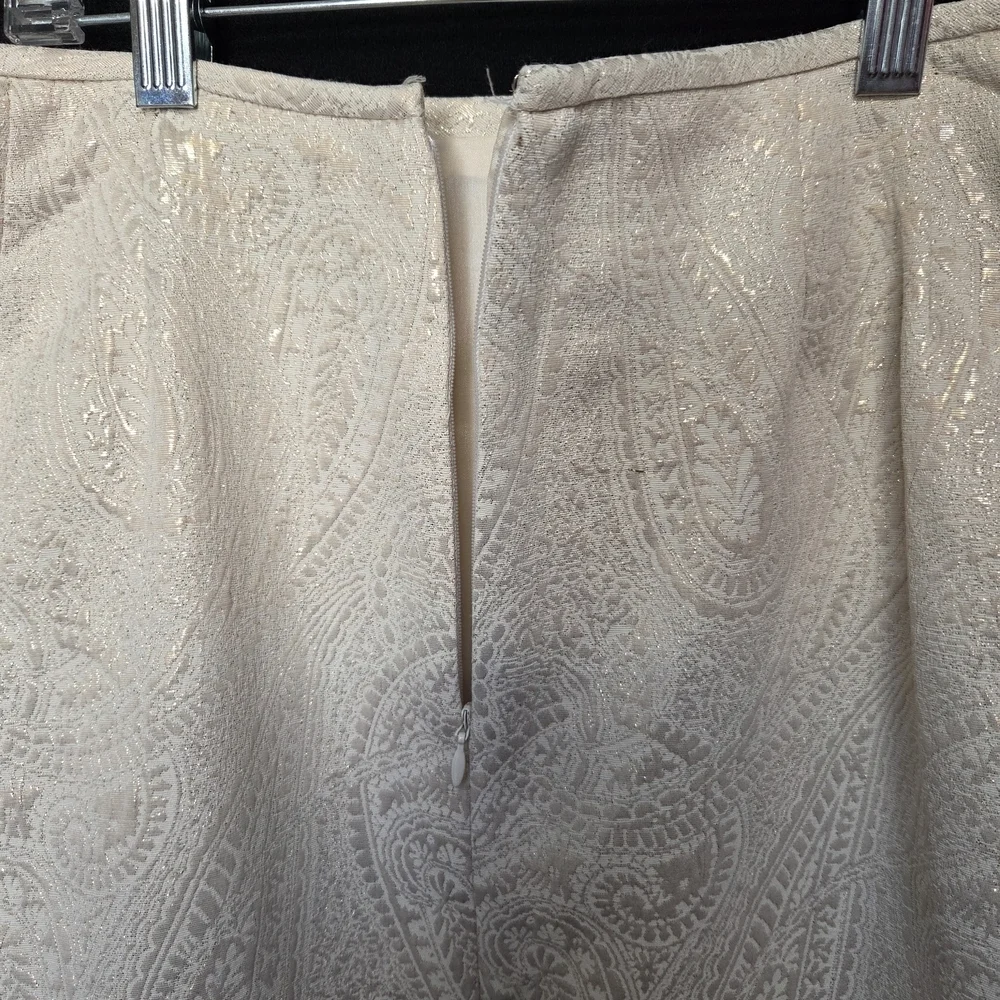 Le Suit Ivory Neutral Paisley Pencil Skirt Size 12
